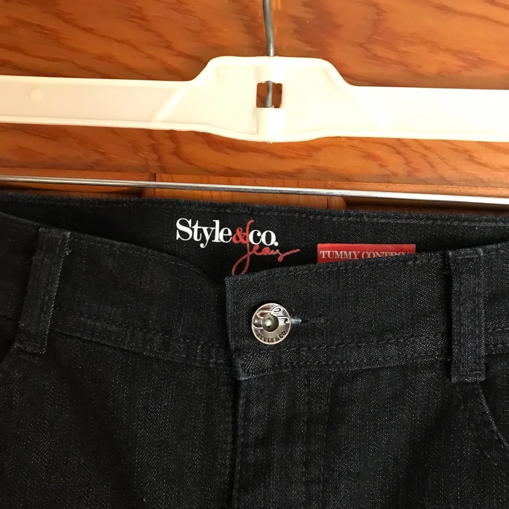 NWT Style & Co. Women's Black Jeans, 14 Short - Picture 2 of 5